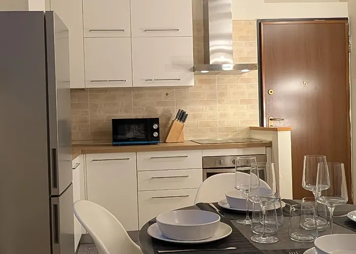 Lägenhet Ampio Milano-lambrate Desing District Accessibile Senza Barriere Architettoniche E Letto King Size *